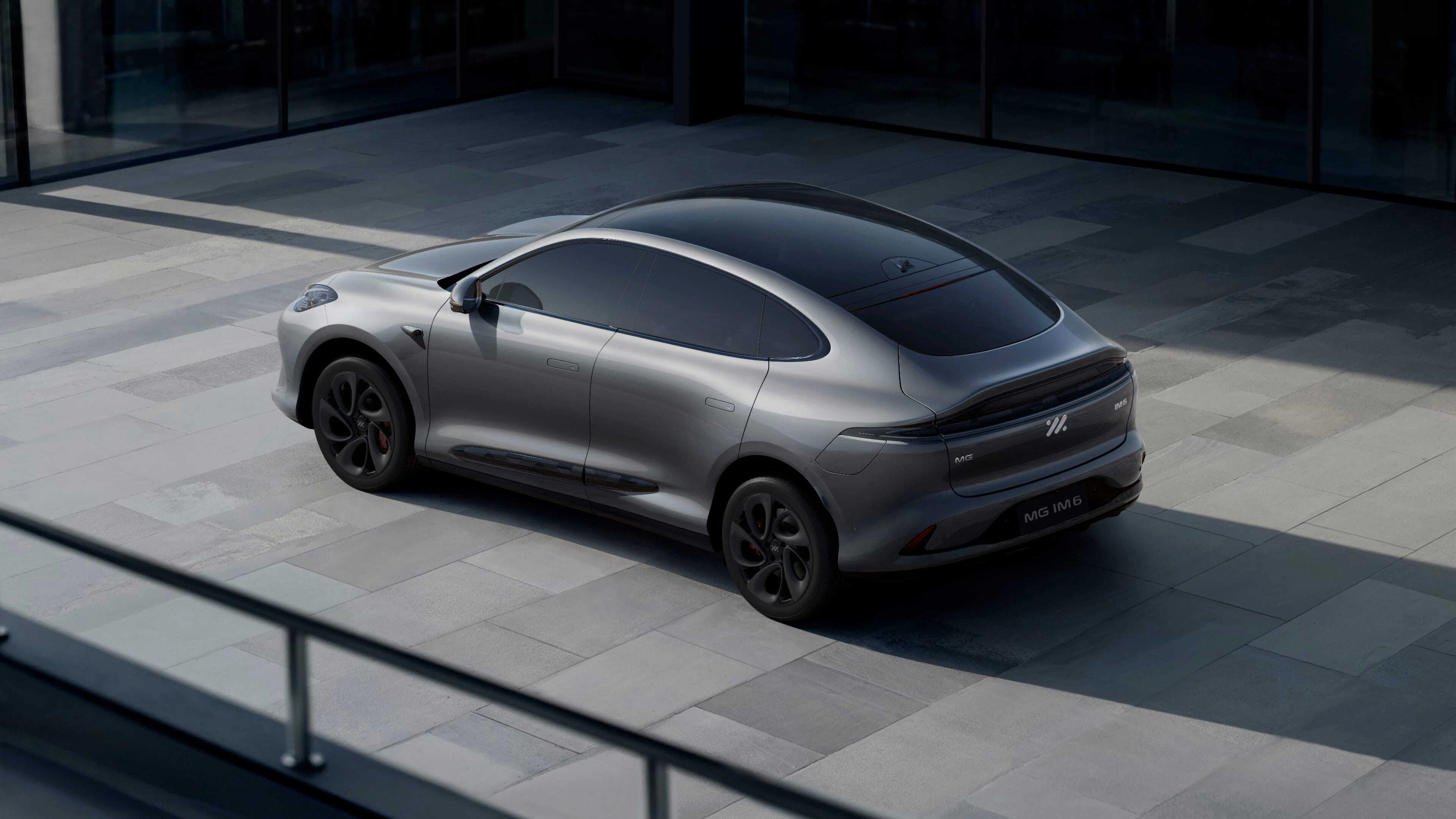 https://mgmotor.imgix.net/images/model/IM6/im6-2.jpg?auto=compress,format&crop=focalpoint&fit=crop&fm=auto&fp-x=0.5&fp-y=0.5&h=740&q=75&ratio=1.3333333333333&w=1360